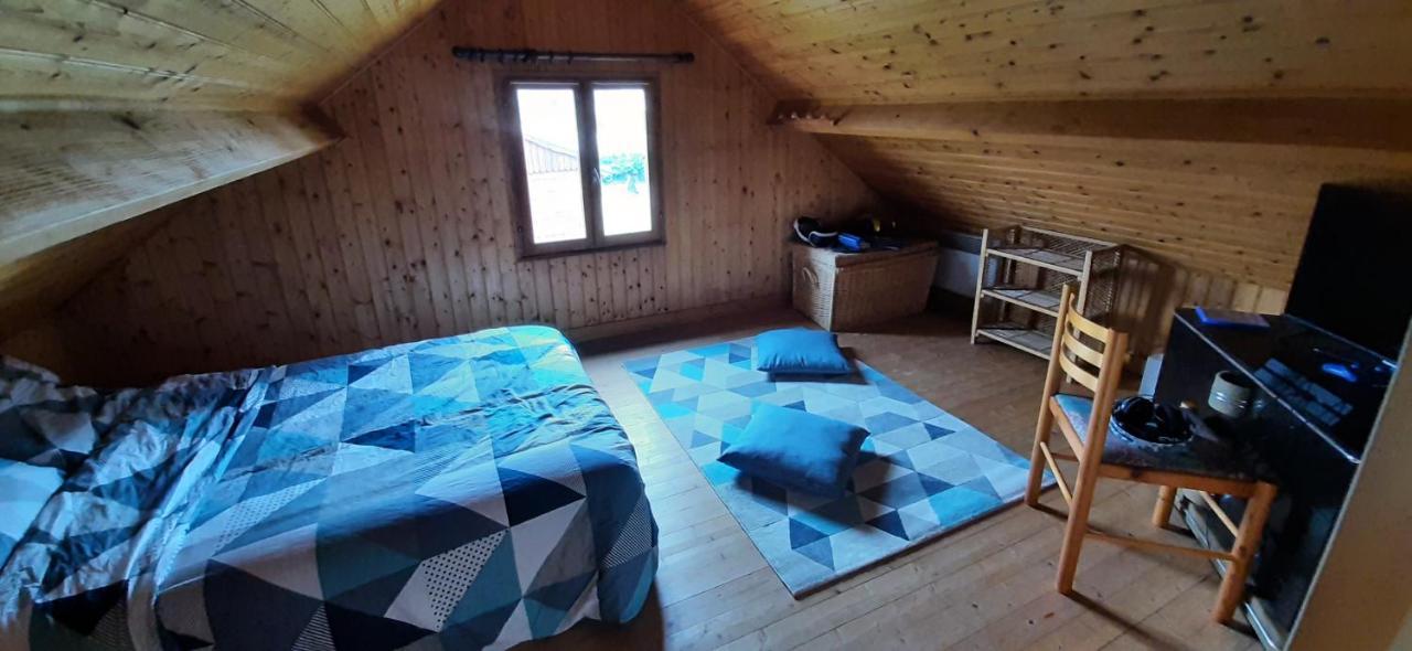 Chalet Bord De *
